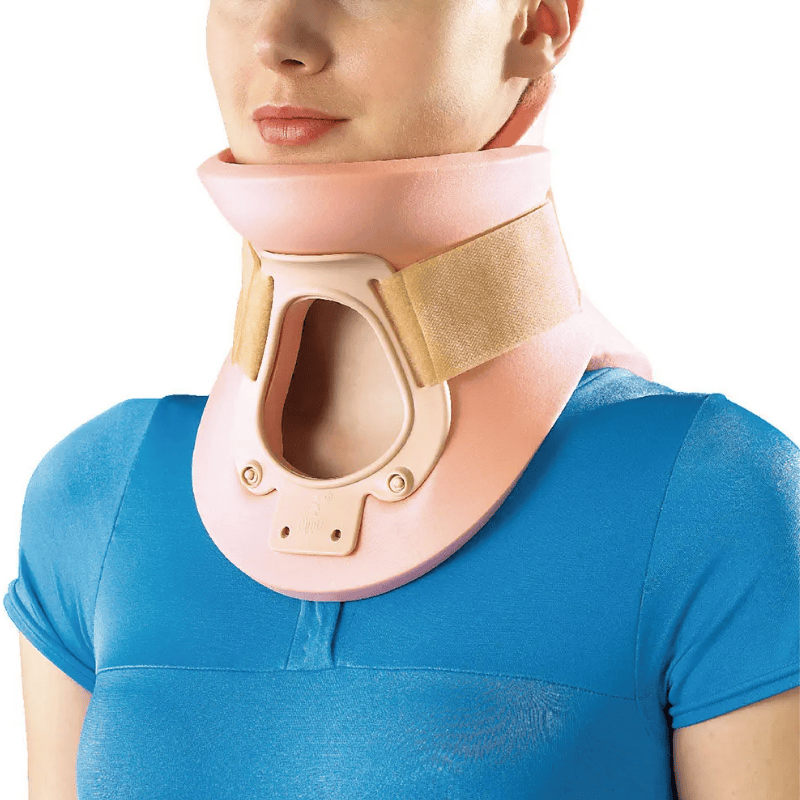 Collar With Trachea Opening 4096