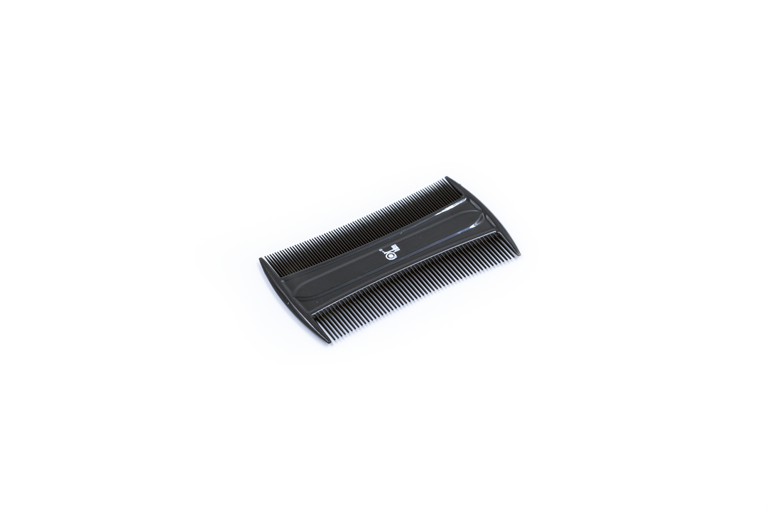Fine-Toothed DS Comb